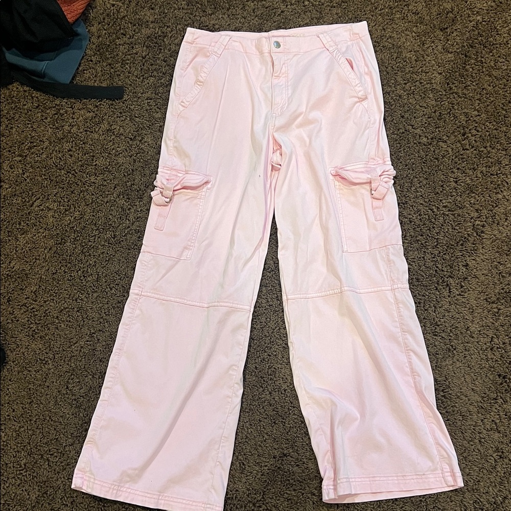 American Eagle Pink Cargo Pants